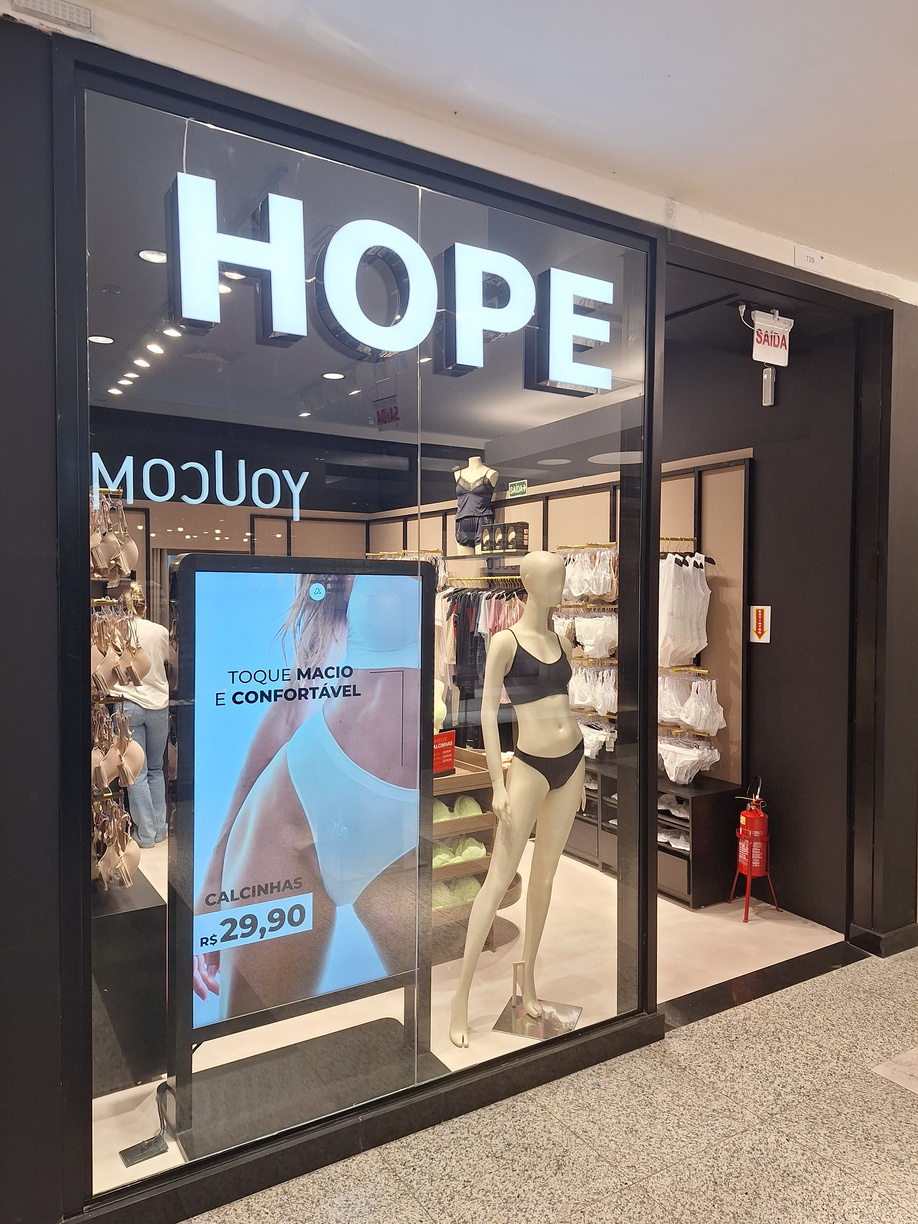 Fachada da loja Hope entregue pela Módulo2